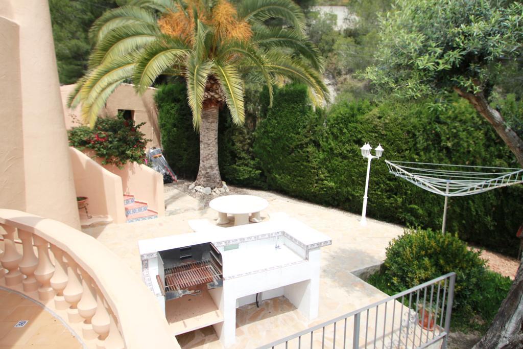 Chrisuli - Well Furnished Villa With Panoramic Views In Морайра Стая снимка
