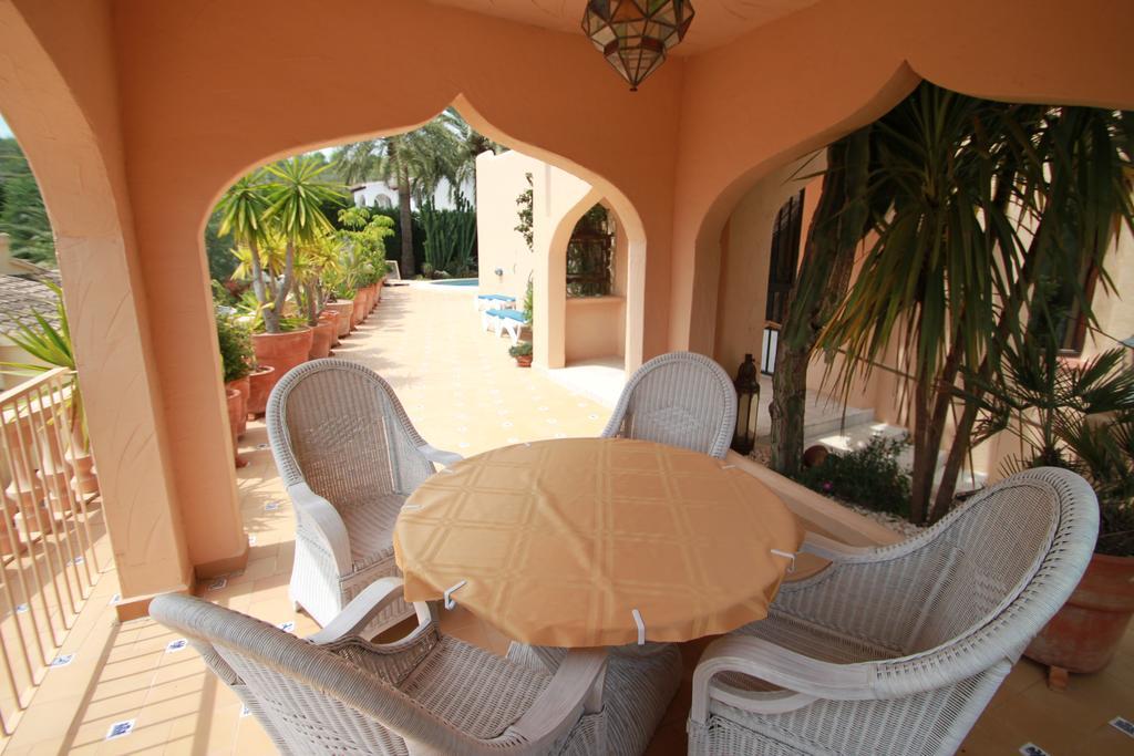 Chrisuli - Well Furnished Villa With Panoramic Views In Морайра Стая снимка